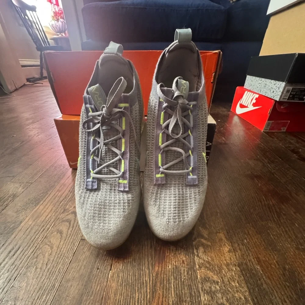 Nike AIR VAPORMAX 2021 FK Grey Size 10.5 Used - Picture 4 of 8